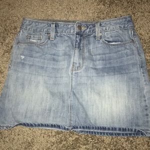 Gap Sz 4 mini denim light wash skirt EUC